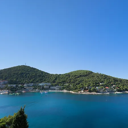 Vis Szálloda 3*